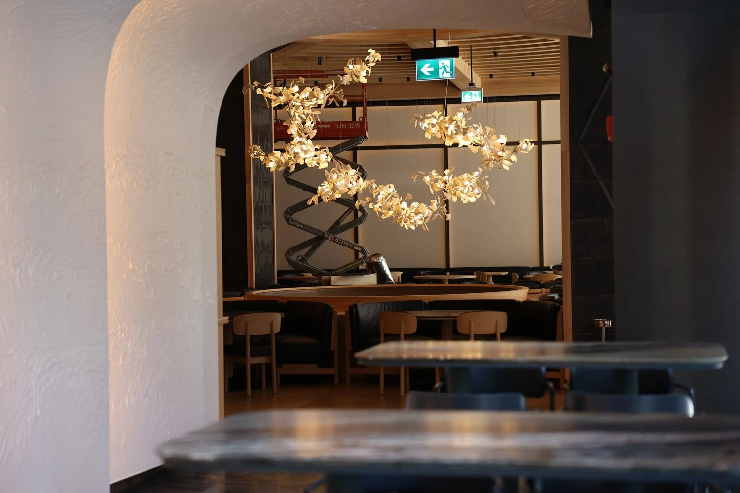 Nobu Toronto — florals & curved walls