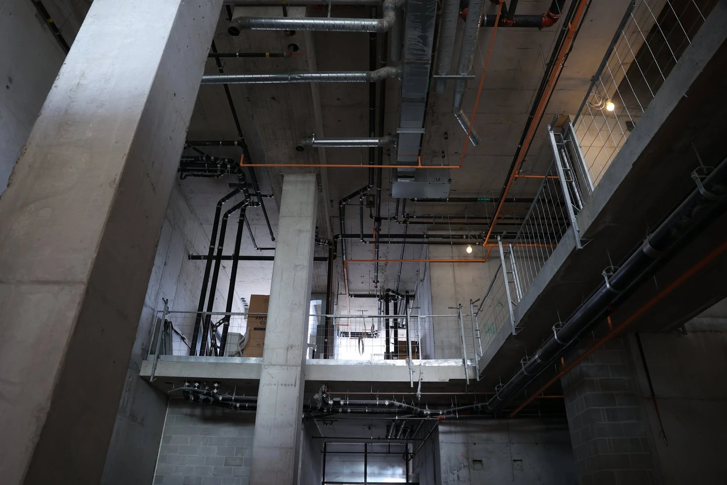 Architecture & construction