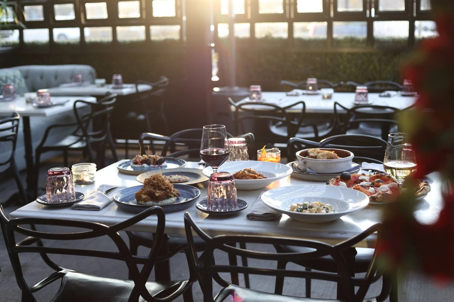 Locale · Food, cocktails & dining