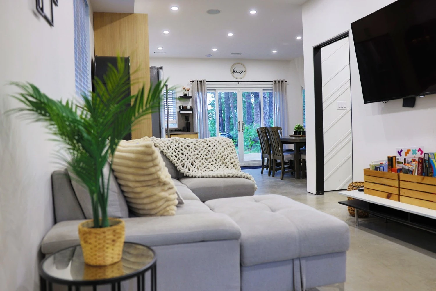 Interiors & spaces