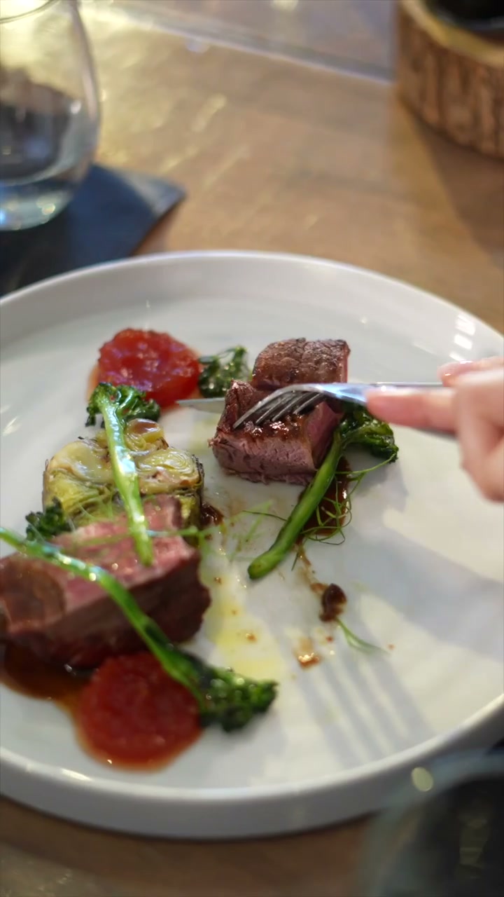 Osteria Gente · Retro restaurant film