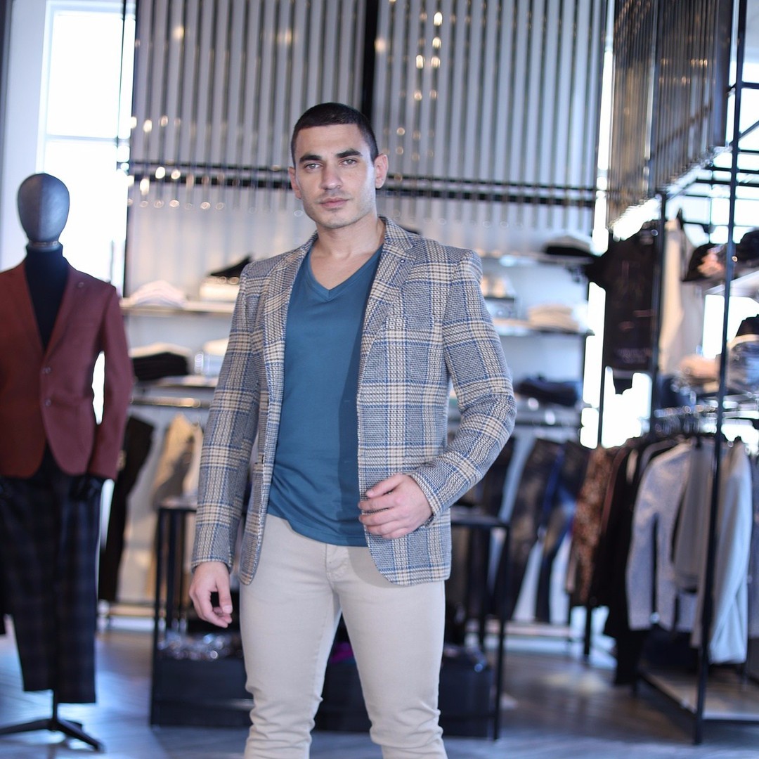 Mixing n matching is our favourite thing to do. Visit us in store today to find the perfect outfit!