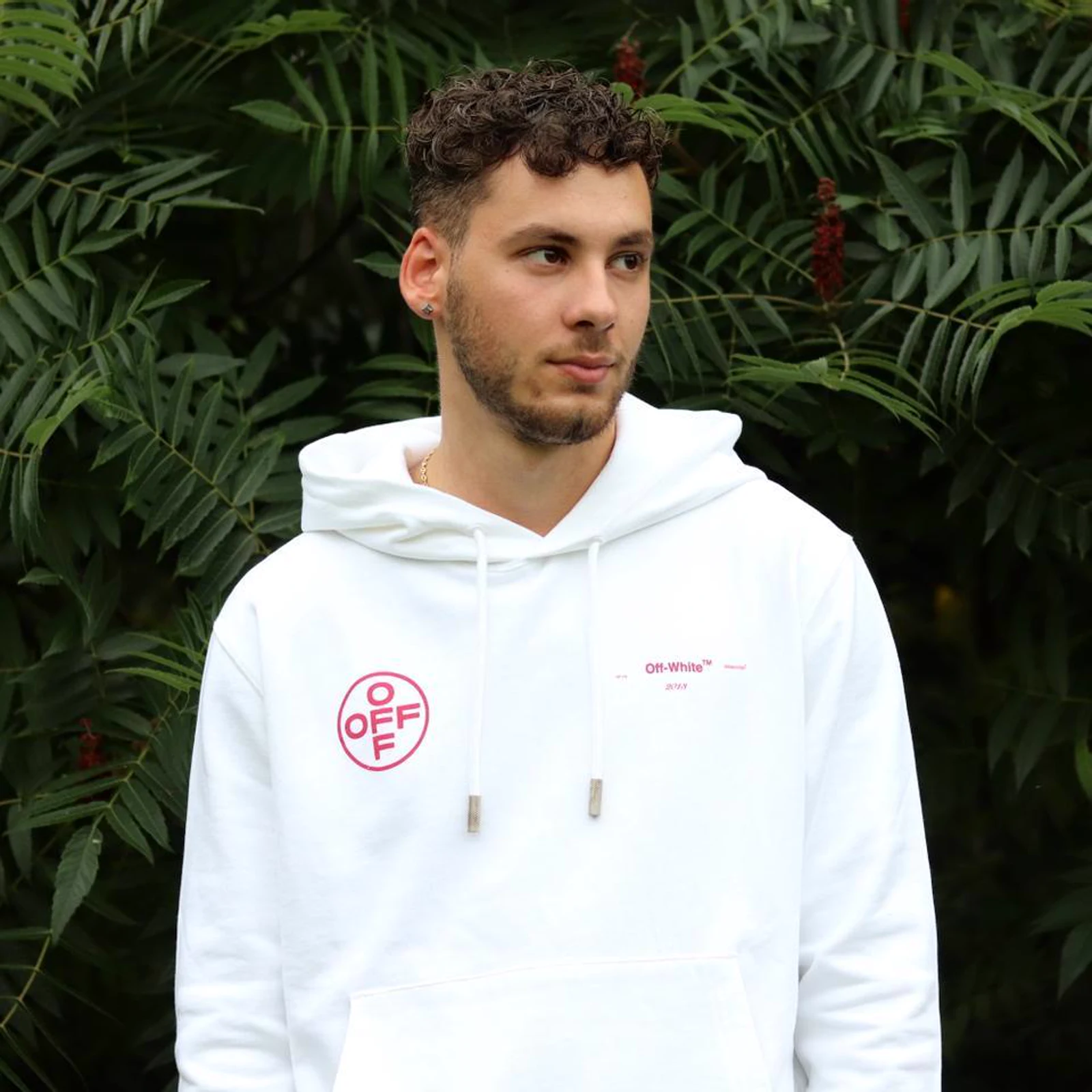 Keeping it clean in @off____white 🚧 New collection now available.