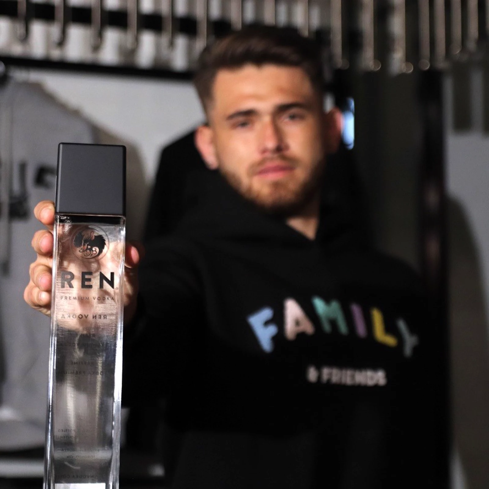 Only the best. @familyfirstmilano + @renpremiunvodka.