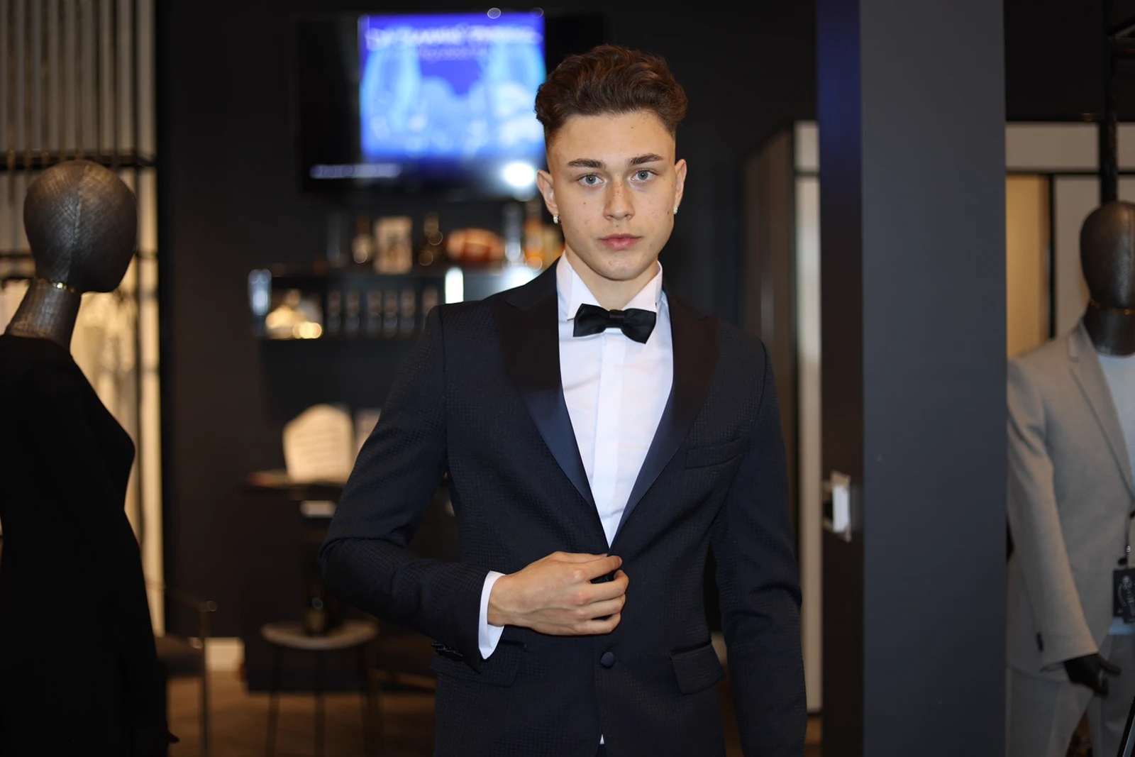 Looking dapper @alexandermarinn_