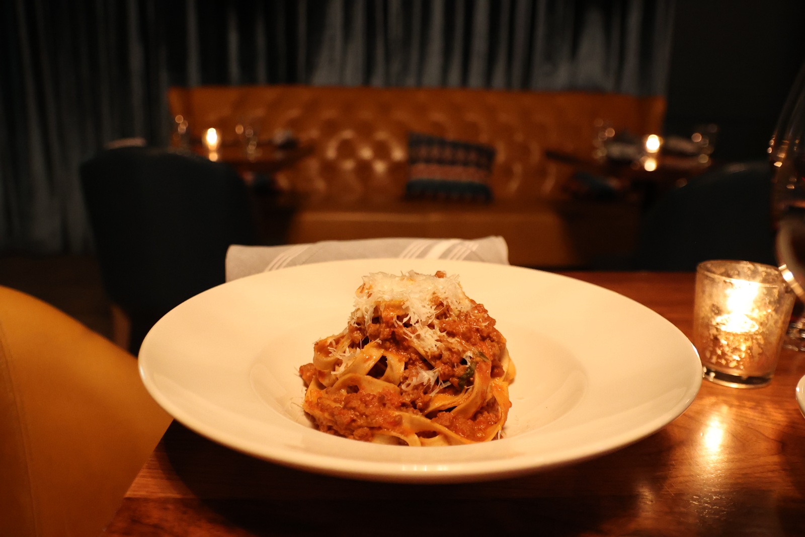 Locale Restaurants