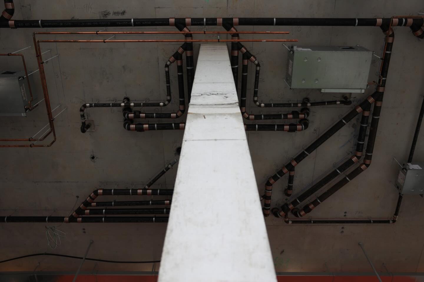 The backbone of better buildings.

#multiwidemechanical #gtaconstruction #gtahvac #torontoconstruction #heating cooling