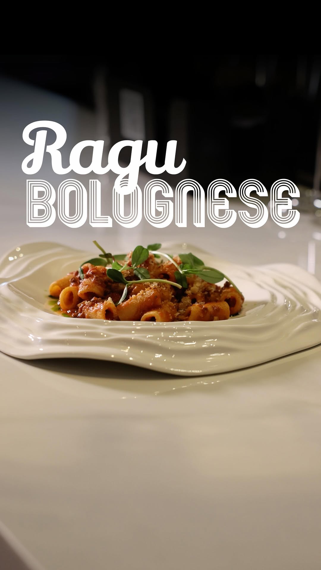 🍝 From blade to plate the Osteria way.
Join Chef Cristian Pepe in the kitchen as he takes you through the heart of our Ragu Bolognese. Fresh